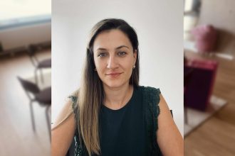 O dceru prisla v deviatom mesiaci teraz pomaha smutiacim zenam