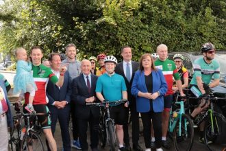 Ona je bijuce srdce nasej rodiny cyklus po Europe inspirovany trojrocnou dievcatom