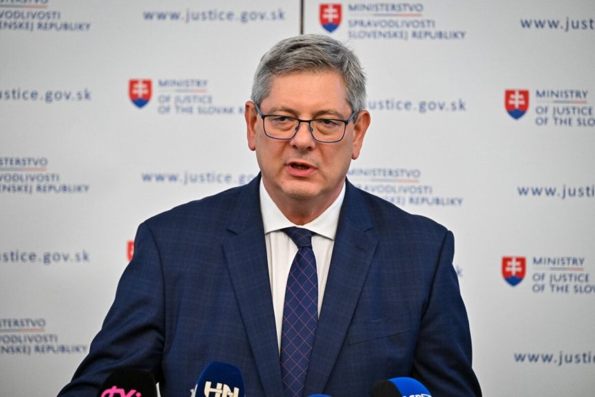 Rezort vyhlasil sutaz na videokonferencne riesenie pre sudy