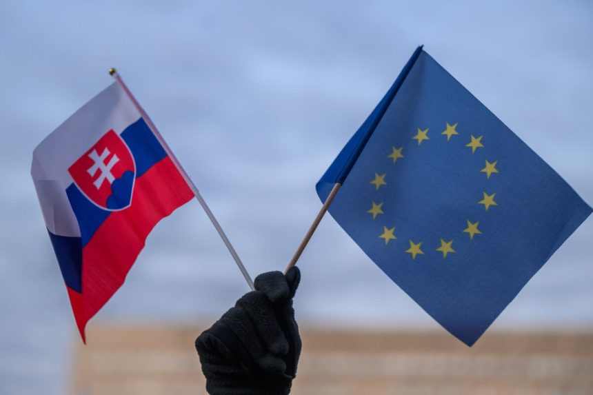 Slovensko celi v juli pravnym konaniam eurokomisie