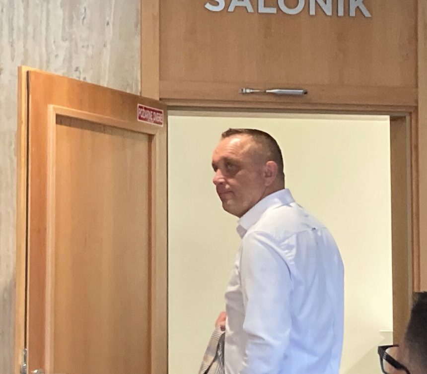 Starostu Didika opat zastavila policia jazdil bez vodicskeho preukazu Riskol som to povedal