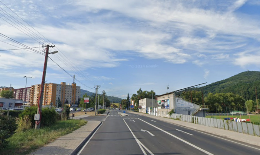 Stat jej daval lukrativne zakazky teraz ma dlhy a hrozi konkurz