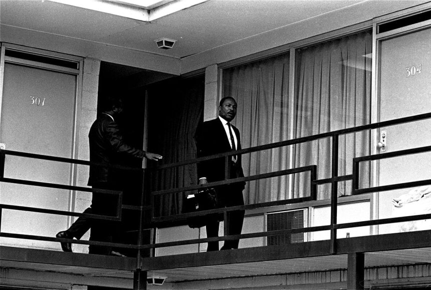 Trumpova vlada zverejnila zaznamy FBI o sledovani Kinga