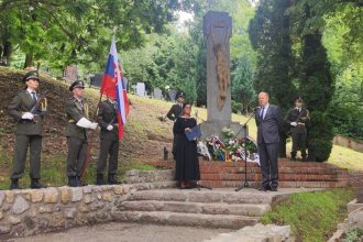Vojensky cintorin v Trencine ciastocne obnovili