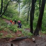 Zachranari pomahali otcovi so synom na ferrate pri Kremnici po zasahu blesku