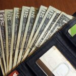 Dolar sa vyrazne oslabil spravy z trhu prace signalizuju ochladenie ekonomiky