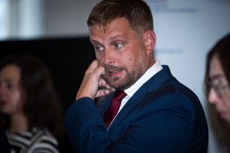 Hlas podla Saska zaujme stanovisko ku Kotlarovi po analyze SAV