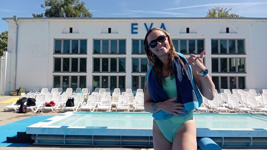 Na Instagrame znama ako Blind Blondie na ulici nadavali