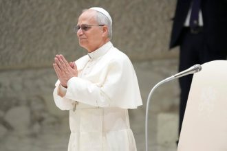 Papez vyzval Izrael aby ukoncil trestanie Palestincanov