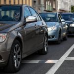 Patina ludi mesacne mina vyse sto eur na dochadzanie