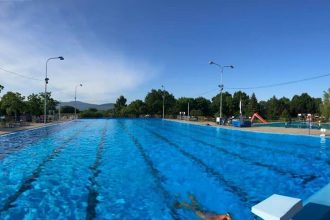 Povolenie na prevadzku malo 176 umelych kupalisk