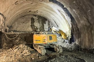 Prace na tuneli Okruhliak pokrocili vyrazeny je uz takmer do polovice Robi sa aj na mostoch
