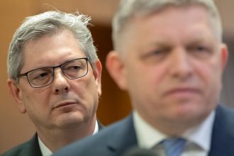 Ranny brifing Mafiani mozu vlade bozkavat ruky