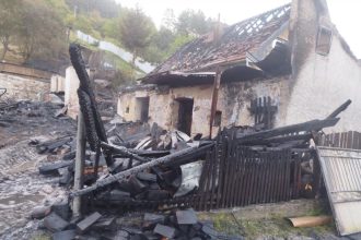 V Hrisovciach zhorel rodinny dom a tri stavby