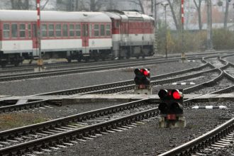 V Petrzalke zahynul muz po zrazke s vlakom