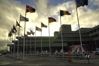 Vlada schvalila dalsie predlzenie terminov k uveru s EIB