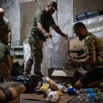 Borsc im pada z neba Ukrajinci zasobuju vojakov dronmi