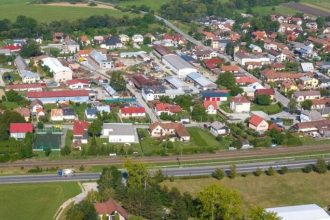 Dedina ktora zahanbila mesta v kvalite zivota