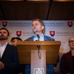 Matovicovi pisal pred hlasovanim o ustave biskup Bolo hlasovanie s Ficom zradou