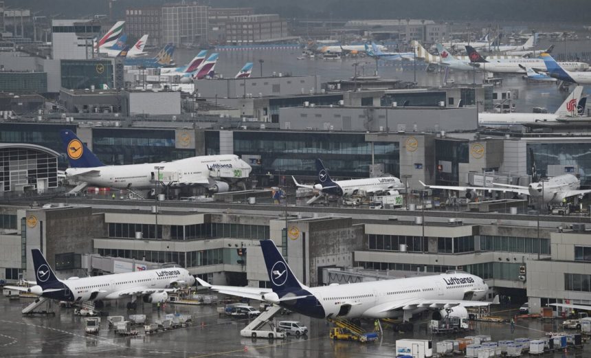 Na letisku vo Frankfurte zneskodnili bombu z WWII