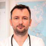 Po chripke pacientom vypadavali vlasy Na novu vakcinu proti covidu cakame vravi infektolog