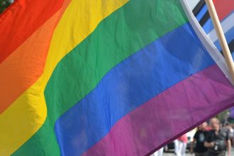 Pochod LGBTQ v nemeckom meste Suhl narusila krajne pravice