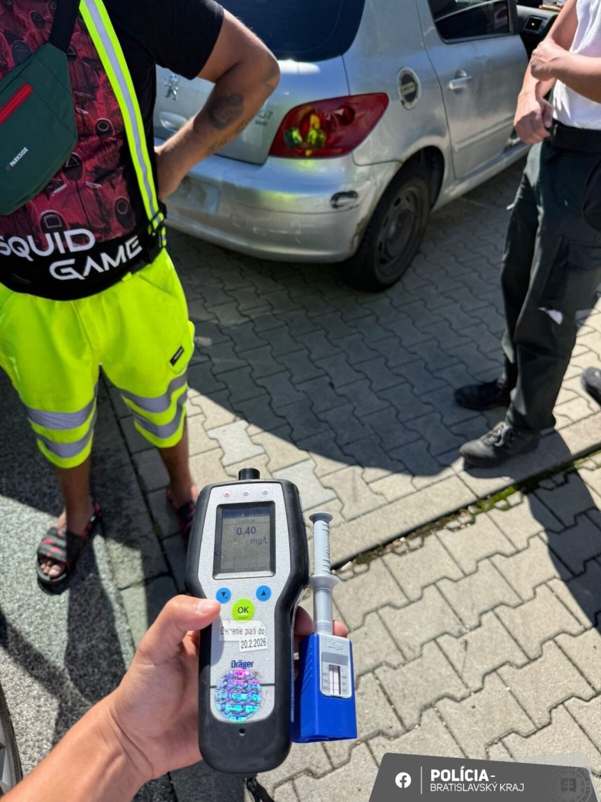 Pod vplyvom drog a alkoholu sa policajtom pochvalil ze soferuje roky bez vodicskeho preukazu