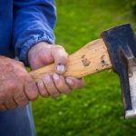 Policia vysetruje pokus o vrazdu muz bojuje o zivot