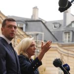 Strana Le Penovej sa pripravuje na predcasne volby