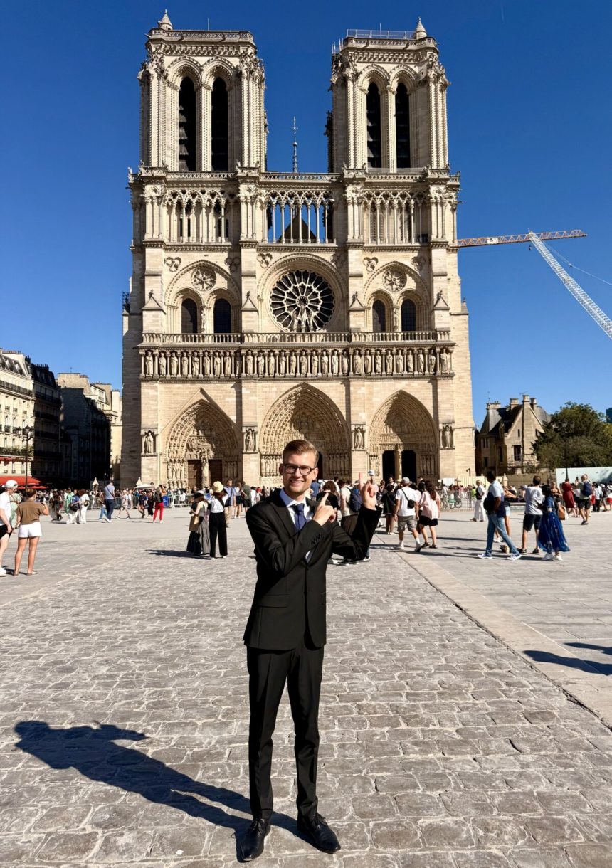 Talentovany mlady organista vystupi v nitrianskej katedrale