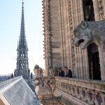 Veze parizskej katedraly Notre Dame opat privitali navstevnikov