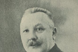 Zaplava vencov a smutok na pohrebe zupana