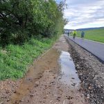 Blato nuti chodcov na cyklotrasu spory vznikaju Kraj upravu chodnika neplanuje