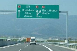 Dialniciari zacali s opravami mostov pri Martine