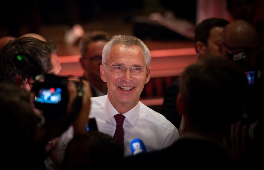 Idem prec uz tu nemam co robit Stoltenberg opisal ako Trump takmer zrusil NATO