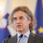 Slovinska prokuratura poziadala o vysetrovanie premiera Roberta Goloba