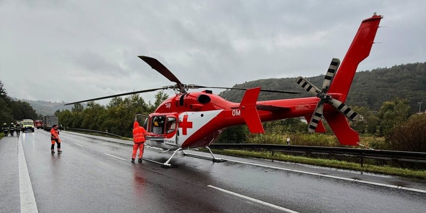 Sofera vymrstilo z auta vrtulnik letel na pomoc