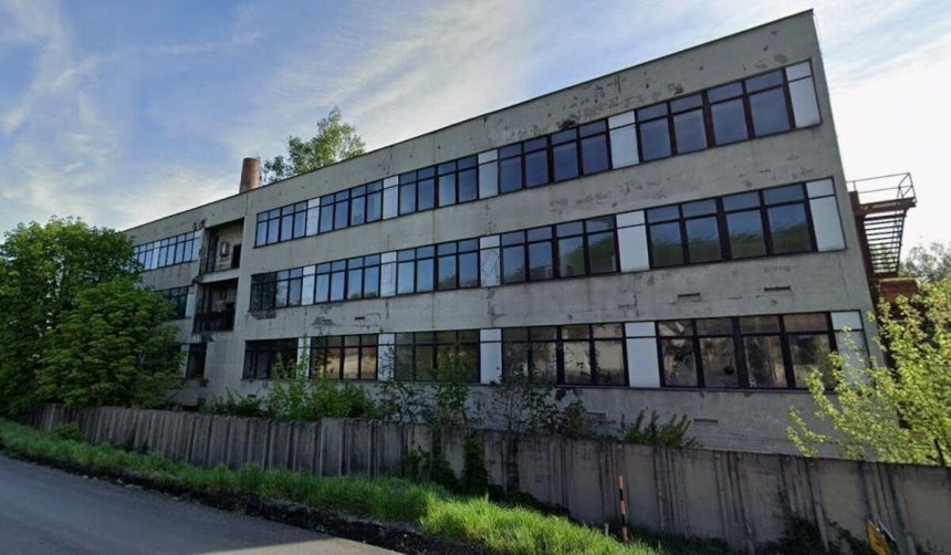 Sokujuci nalez smrtelnych bojovych latok v meste