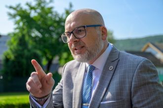 Statny tajomnik ministerstva vnutra Kalinak zdoraznil potrebu zakona o hlavnych kontroloroch
