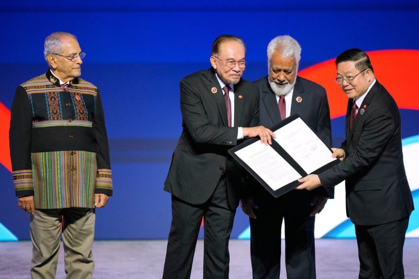Vychodny Timor oficialne prijali do ASEANu