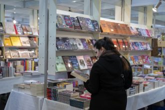 Za zrusenim veltrhu Biblioteka je spor medzi vydavatelstvami