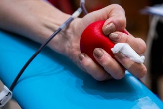 Zasoby krvnej skupiny B s negativnym Rh faktorom su hranicne