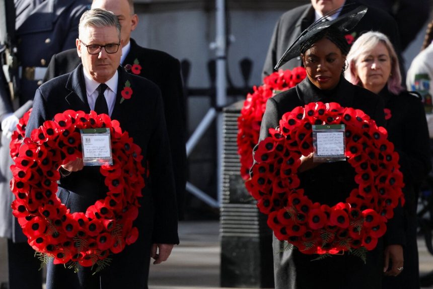 Britania si uctila pamiatku vojakov padlych vo vojnach