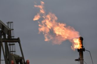 Ceny ropy mierne klesli