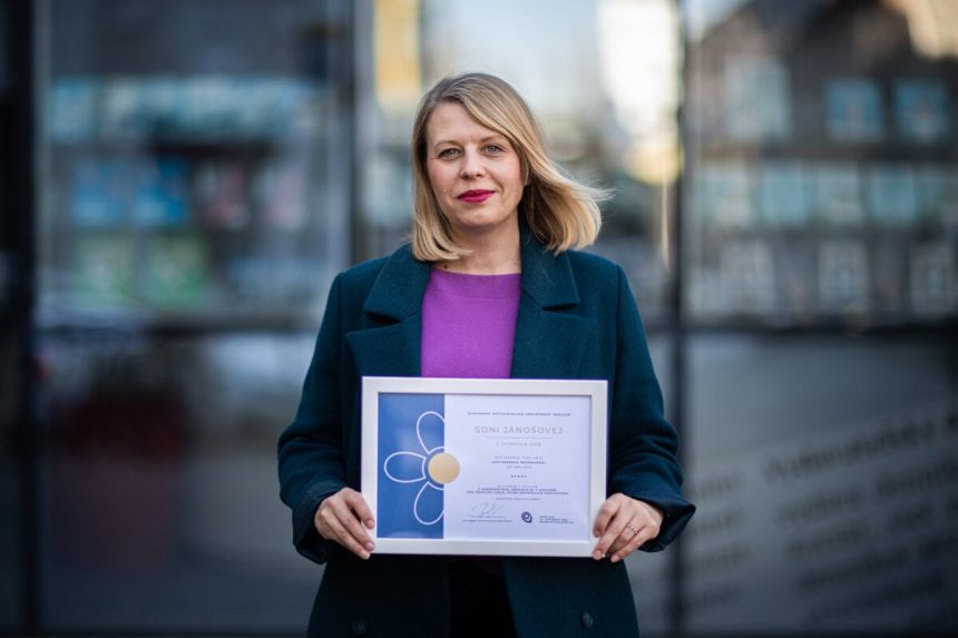 Diagnza nie je nalepka Sona Janosova ziskala cenu Nezabudka