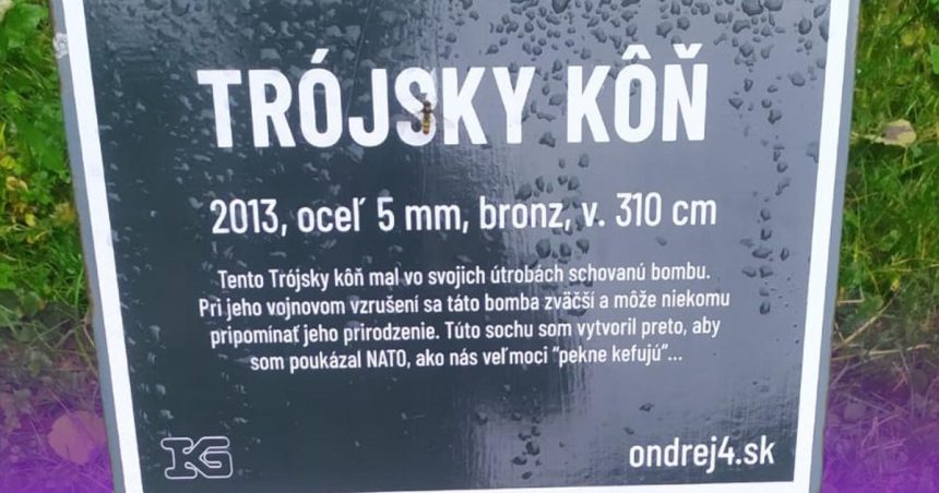 Fico mal v hladisku falosnych studentov na Kysuciach maju vystavu proti NATO