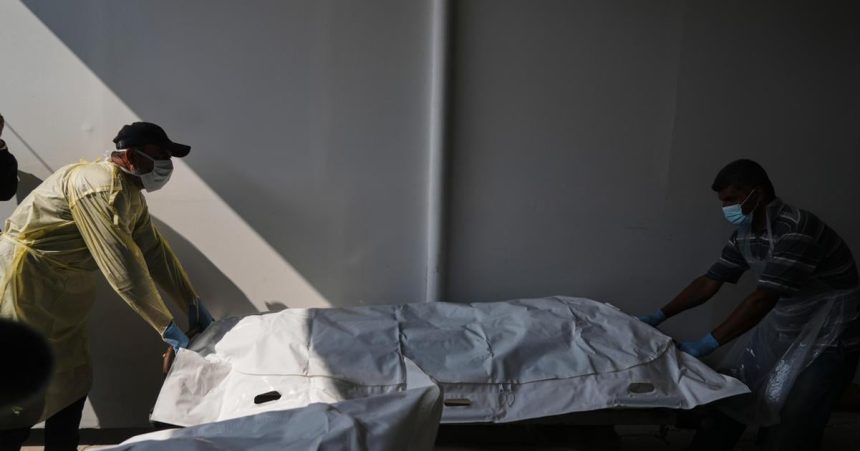 Hamas odovzdal Cervenemu krizu rakvu s telom rukojemnika