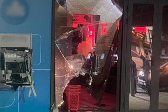 Je bankomatova mafia spat Na zapadnom Slovensku explodovali dva bankomaty