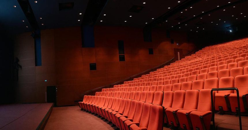 Kinosaly parizskej Cinematheque Francaise zatvoria kvoli plosticam