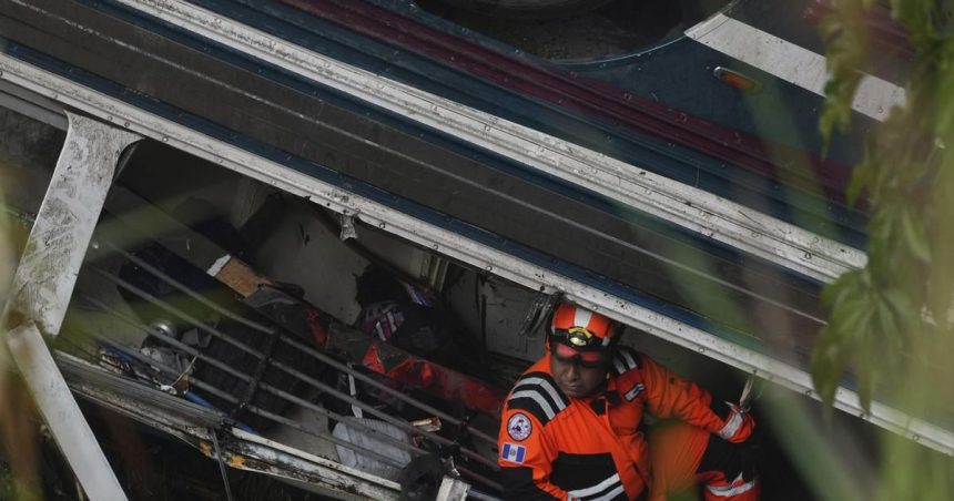 Nedaleko mesta Medina v Saudskej Arabii havaroval autobus s putnikmi
